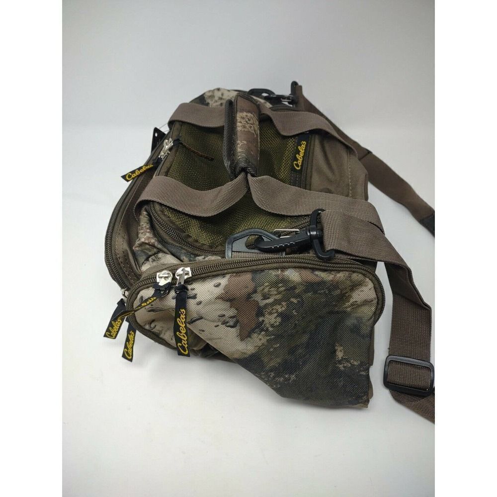 New CABELA'S Catch-All Gear Bag Camo Hunting Fishing Range Duffle Zip 600 D Poly